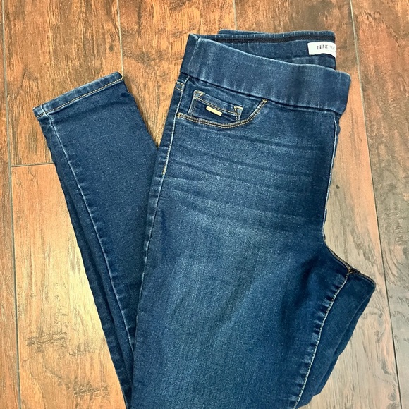 Nine West jeans - Picture 3 of 3